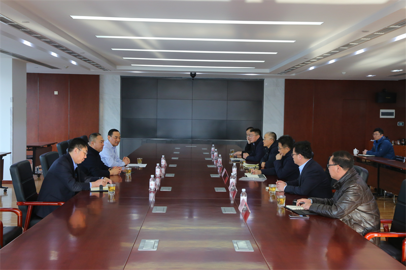 集團(tuán)公司召開分公司總經(jīng)理任職見面會(圖1) 集團(tuán)公司召開分公司總經(jīng)理任職見面會(圖1)